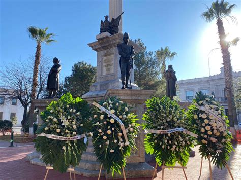 Dejan Arreglos Florales En Monumento A Ignacio Allende Por Su Natalicio