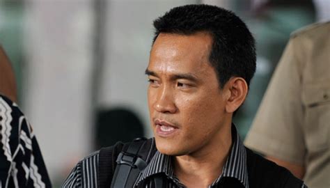 Ikuti scangkir opini tiap selasa, pkl. Kritik Penangkapan Ruslan Buton, Refly Harun: Tidak Ada ...