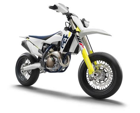 Husqvarna motorcycles announces an updated supermoto machine, the new 2018 husqvarna fs 450. La nouvelle Husqvarna 450 FS 2019 : Ready to slide ...