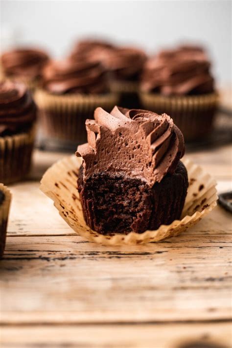 Super Moist Vegan Chocolate Cupcakes Gluten Free The Banana Diaries