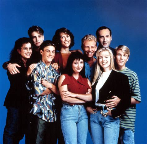 The Beverly Hills 90210 Reboot Is Really Happening And It Stars The