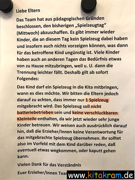 180 gefundene synonyme in 11 gruppen. Spielzeugtag in der Kita | kitakram.de | Elternabend kindergarten, Kindergarten elternbriefe und ...
