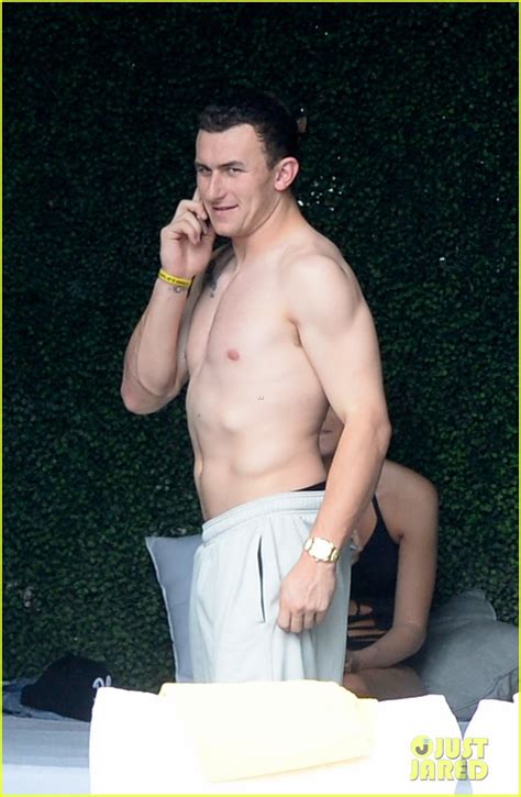 Shirtless Johnny Manziel Makes Out With His Girlfriend In Miami Photo Shirtless