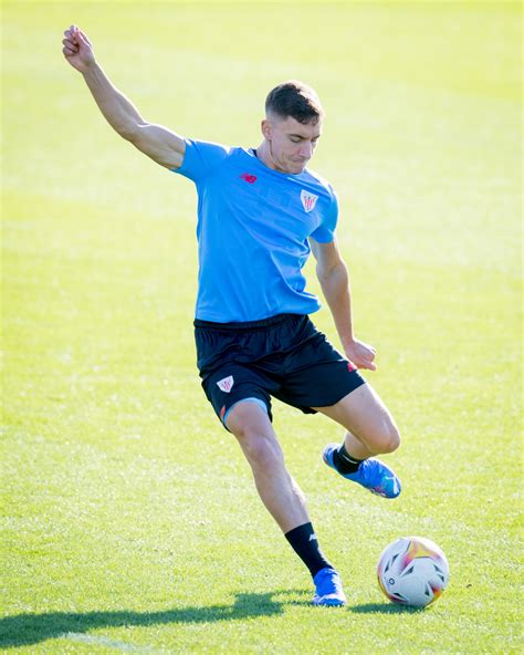 Athletic Club on Twitter Mañana intensa en Lezama Los leones