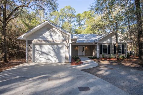 Bugg's pest patrol embraces green technology in the use of any pesticides whether utilizing baits, residuals, or some type of trapping program. 11197A McKenzie Road, Fairhope - Tonsmeire Properties