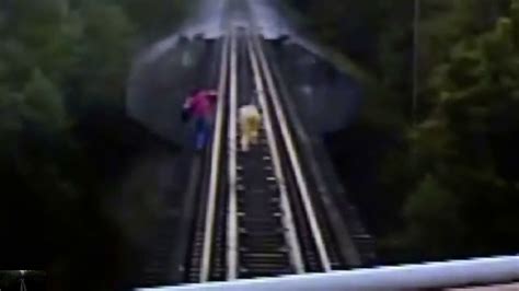Dramatic Video Shows Two Women Nearly Killed On Train Tracks Abc13