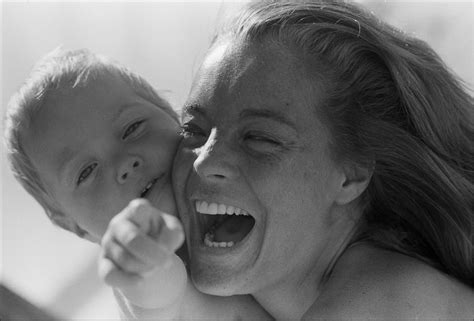 1963 yılının son günlerinde alain delon onu terkedene kadar beş yıl birlikte oluyor. What's up! trouvaillesdujour: Romy Schneider; A Tribute to ...