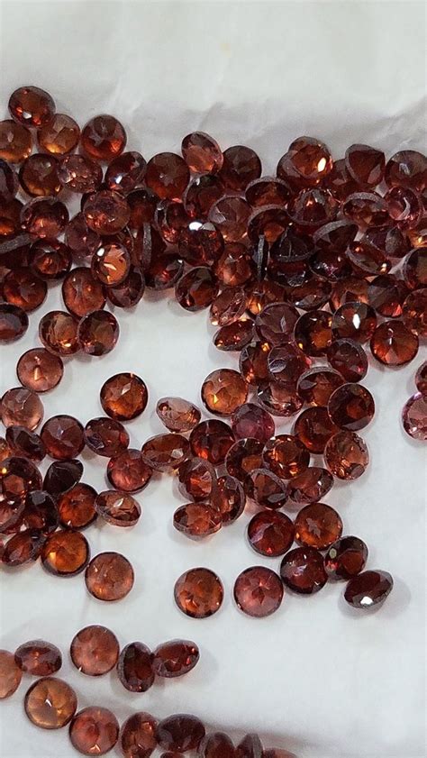 Red Garnet Calibrated 5mm Round Loose Gemstones At Rs 50 Carat Loose