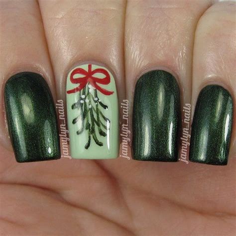 Mistletoe Manicure Holiday Nail Art Christmas Nail Designs Mauve Nails