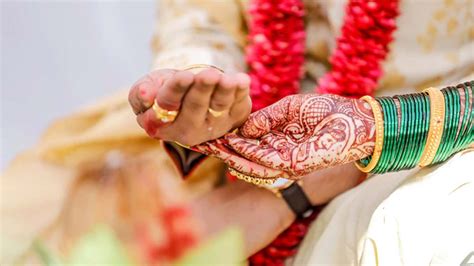 राजस्थान के इस दूल्‍हे ने सिर्फ 11रु शगुन लेकर की शादी टीके के 111000 रु भी वापस लौटाए