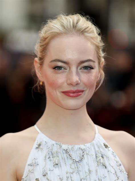 Emma Stone With Her Natural Hair Color Celebrity Natural Hair Color
