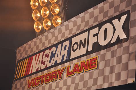 behind the scenes of fox sports nascar hanger shoot… a year s worth of cool footage in 10 hours