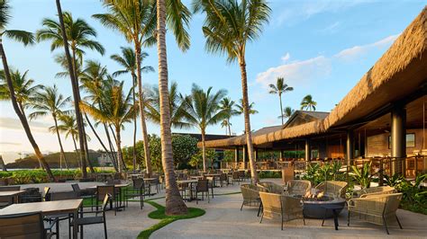 The 20 Best Places To Eat And Drink In Maui
