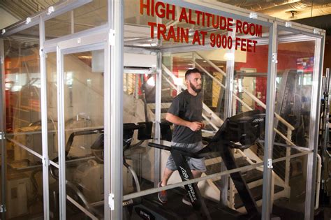 3 Benefits Of Training In A Hypoxic Chamber 🥇 Maximum Fitness Vacaville