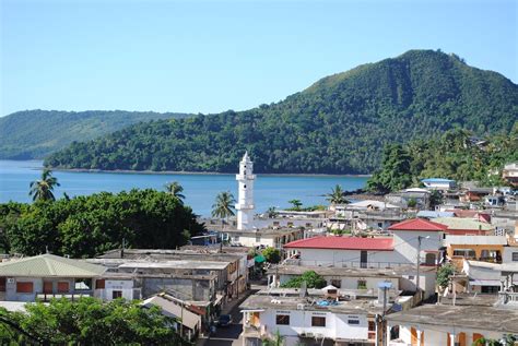 In fact this is an archipelago that consists of various small islets. Mayotte : aux frontières de la mondialisation - Étonnante ...