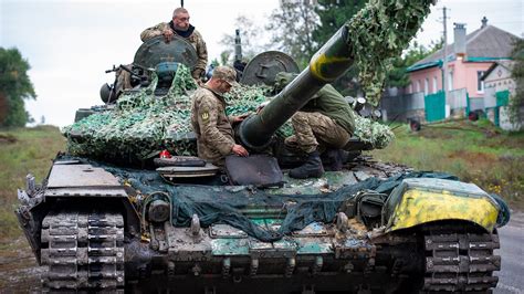 Ukraine Is Using Its Tanks To Boost Its Artillery Power Task And Purpose