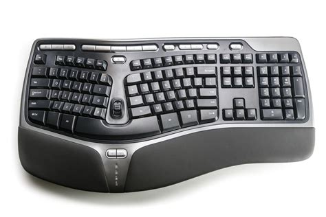 Vital Tips for Choosing the Best Wireless Keyboard and Mouse - Tech Spirited