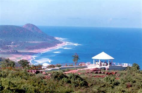 Visakhapatnam Tourism: Beach in Visakhapatnam