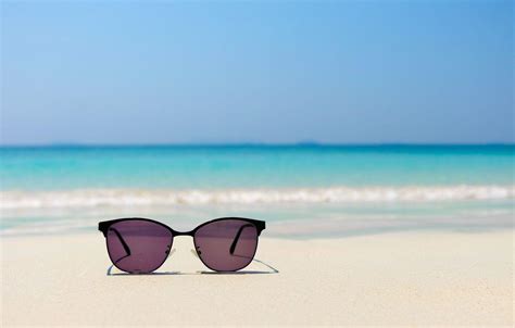 Sunglasses Sand