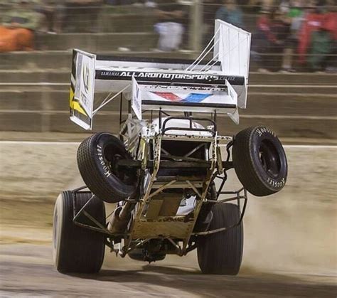 Pin By Nate On Wings And Dirt Sprint Car Racing Nascar Race Cars Dirt