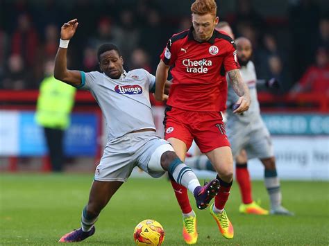 Match calendar, statistics, trophies, stadium and crawley players. "Great to be back" - News - Crawley Town