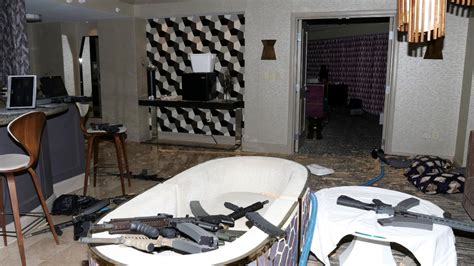 Watch Las Vegas Police Storm Mass Shooter Stephen Pollocks Hotel Room