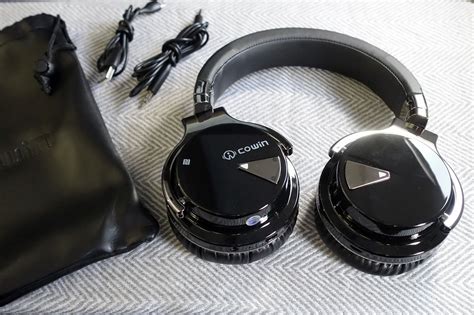 review 5 top noise canceling headphones go head to head