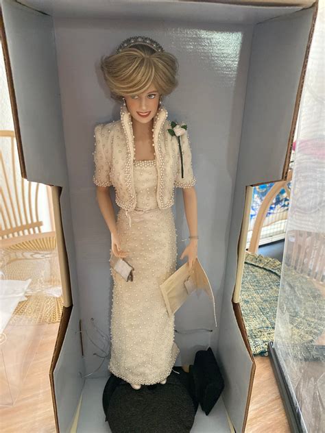 Vintage Diana Princess Of Wales Porcelain Portrait Doll Etsy