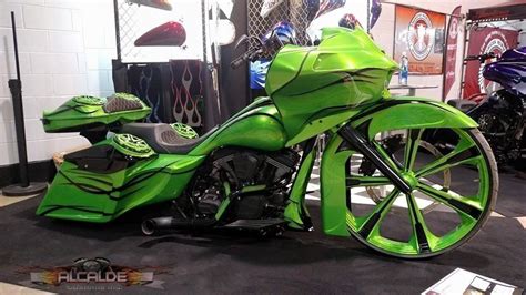 Only a few people can turn it into a work of art. Custom Motorcycle Painting & Graphics | Alcalde Customs