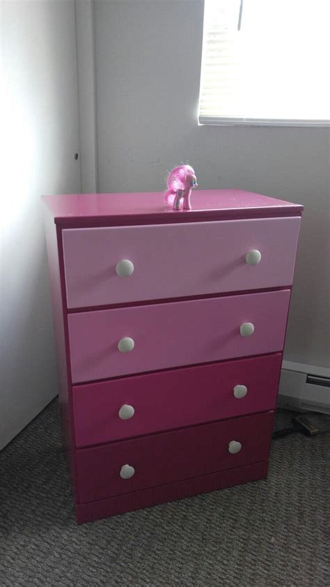 My little pony will have a good sleep on this newly designed bed, isn't it? Pinkie Pie Dresser! | My little pony bedroom, Kids bedroom ...