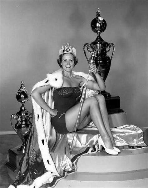 Beautiful Miss Universe Winners From 1952 To Present 65 Pics Miss Usa Beauty Pageant Miss