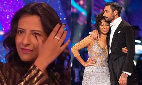 Strictlys Ranvir Singh Breaks Down In Tears During Emotional Exit Interview With Giovanni Pernice