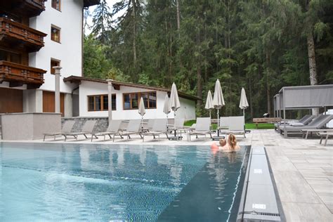 Maybe you would like to learn more about one of these? Ötztal mit Kind Aussenschwimmbad Aktivhotel Waldhof Oetz ...