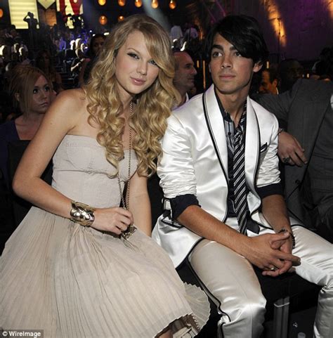 After degeneres joked swift could date another jonas brother, swift returned to the idea of finding a better partner, then brought up how jonas broke up with her. Gigi Hadid snapped whispering away in Joe Jonas' ear in Canadian club | Daily Mail Online