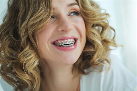 4 Tips For Living With Braces New Orleans Camenzuli Dental Excellence