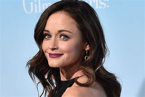 Has Alexis Bledel Been Secretly Shading The Gilmore Girls Revival