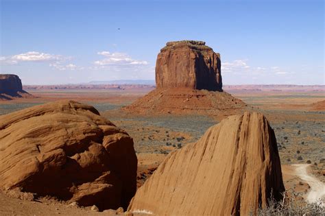 Fria bild öken sandsten blå himmel sandsten landskap torr