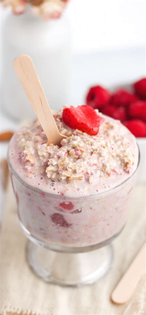 The full ingredients and instructions are on the recipe card at the end of this post. Healthy Strawberry Shortcake Overnight Dessert Oats | vegan, gluten free