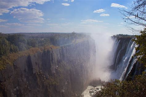 victoria falls livingstone zambia livingstone victoria falls zambia waterfall favorite