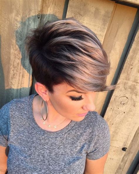 30 Stylish Short Hairstyles For Girls And Women Curly