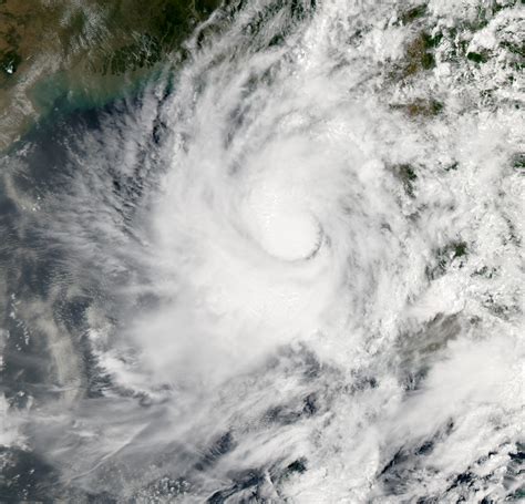 Tropical Cyclone 01b