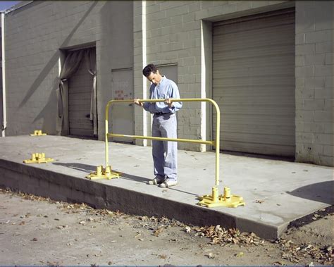 Safety Rail 2000 Sr2k Rooftop Guardrail System Non Penetrating Fall