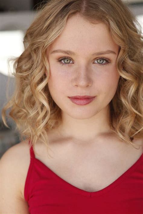 Hbos Sharp Objects Adds Eliza Scanlen Hollywood Reporter