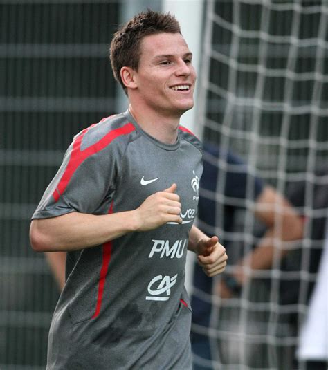 Kevin dominique gameiro (born 9 may 1987) is a french professional footballer who last played as a striker for spanish club valencia. PSG: Kévin Gameiro, "Le PSG me fait vibrer"