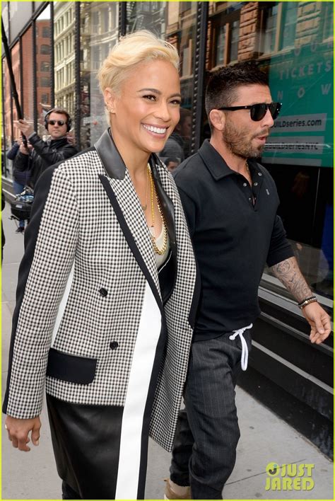 Paula Patton Holds Hands With Boyfriend Whose Identity Has Been