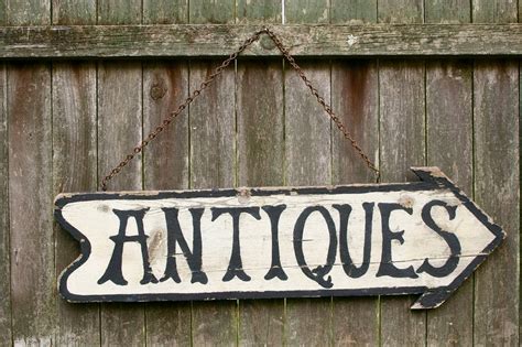 Vintage Sign Decor 3 Reasons Why You Should Get Them For Your Home
