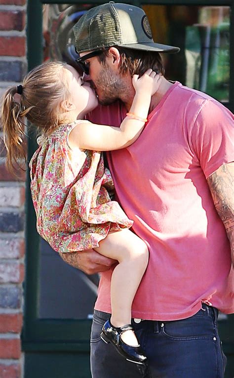 David Beckham Gives His Daughter Harper A Big Kiss—see The Precious Pic E News