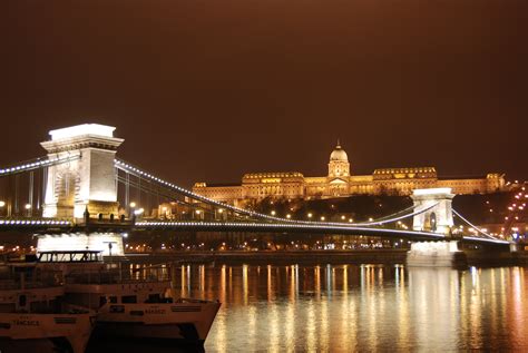 4k Danube Ultrawide City Hungary Lights Chain Bridge Budapest