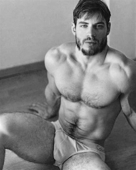 Pin Em Hunky Studs Hairy Coaches Jock Dads Muscle Bears