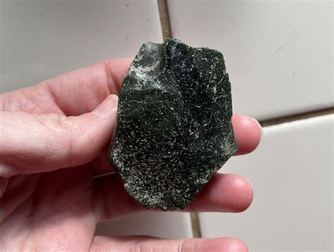 Green Rock Found In Se Michigan Rwhatsthisrock